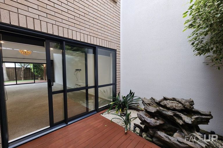 Photo of property in 28 Liquidambar Drive, Hobsonville, Auckland, 0616