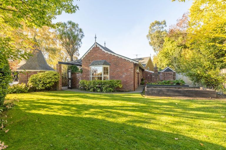 Photo of property in 43 School Road, Tai Tapu, 7672