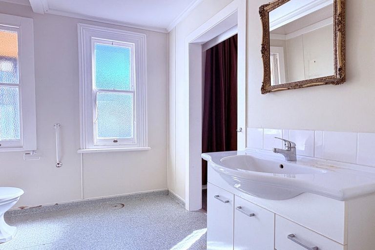 Photo of property in 12 Delhi Street, Wairoa, 4108