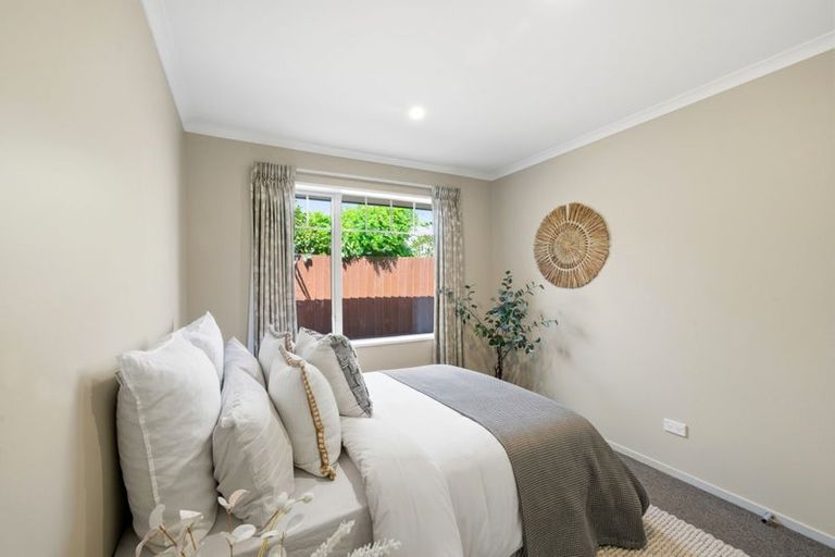 Photo of property in 48a Merrin Street, Avonhead, Christchurch, 8042