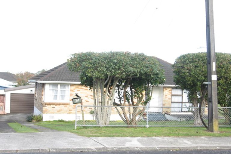 Photo of property in 12 Tui Crescent, Manurewa, Auckland, 2102