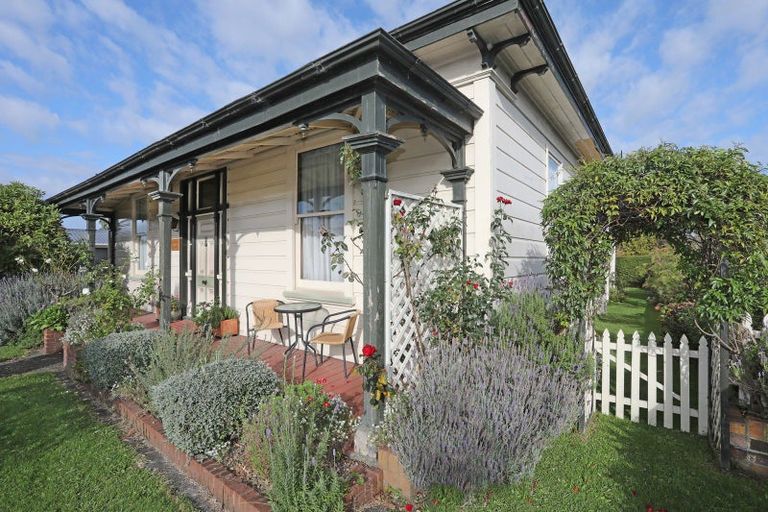 Photo of property in 142 Manchester Street, Feilding, 4702