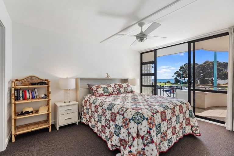 Photo of property in 10 Marine Parade, Mount Maunganui, 3116