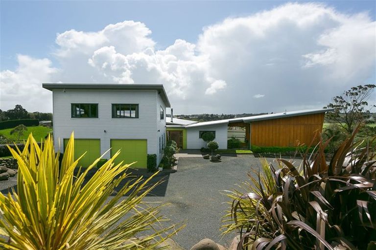 Photo of property in 1408b Devon Road, Brixton, Waitara, 4382