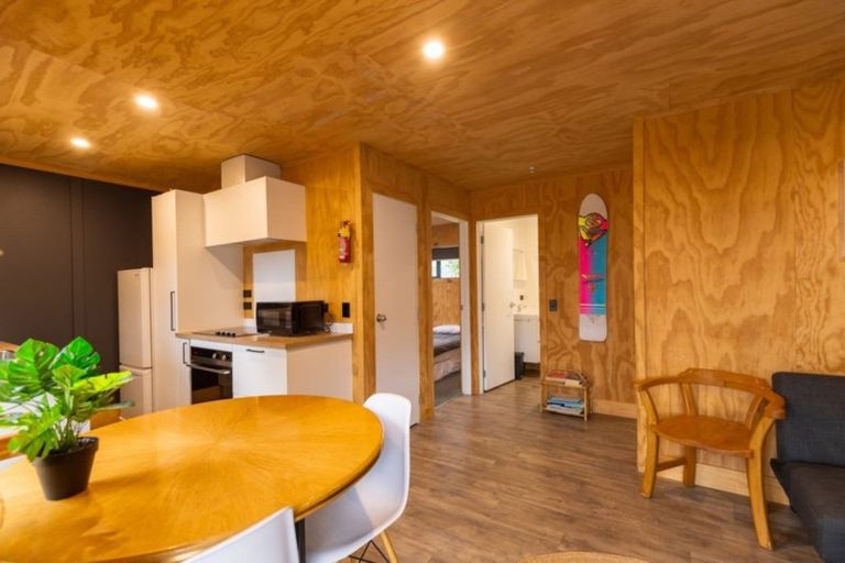 Photo of property in 18 Lochy Road, Fernhill, Queenstown, 9300