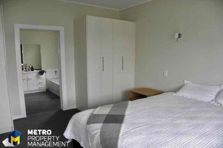 Photo of property in 77 Albert Street, Saint Clair, Dunedin, 9012