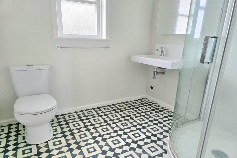 Photo of property in 28-30 Pretoria Street, Hutt Central, Lower Hutt, 5010