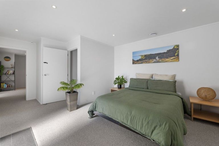 Photo of property in 26 Mclean Street, Strandon, New Plymouth, 4312
