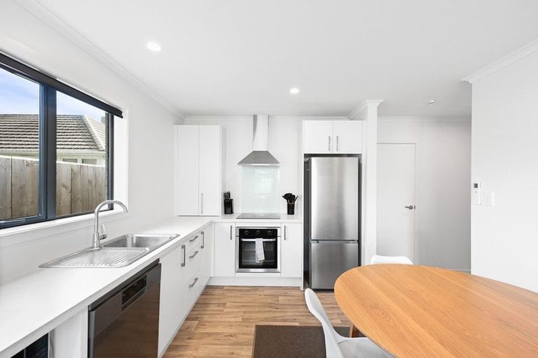 Photo of property in 2/72 Marshall Street, Fairfield, Hamilton, 3214