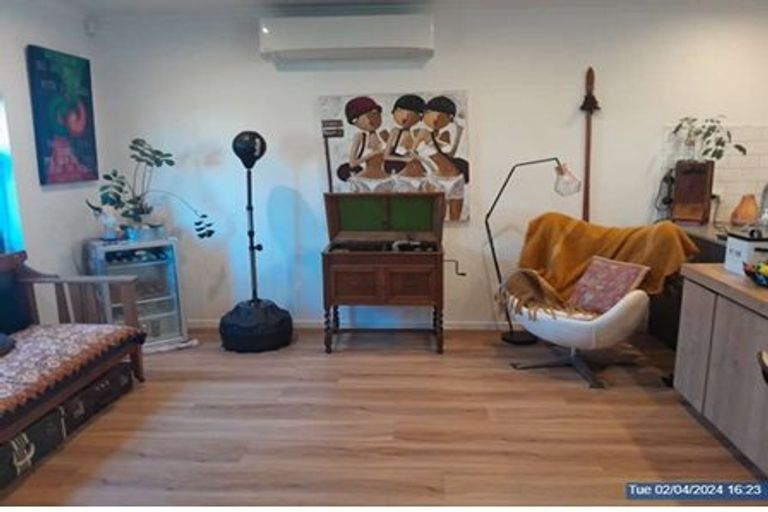 Photo of property in 12 Adlam Lane, Takanini, 2112