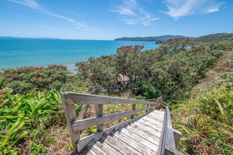 Photo of property in 109 State Highway 10, Coopers Beach, 0420