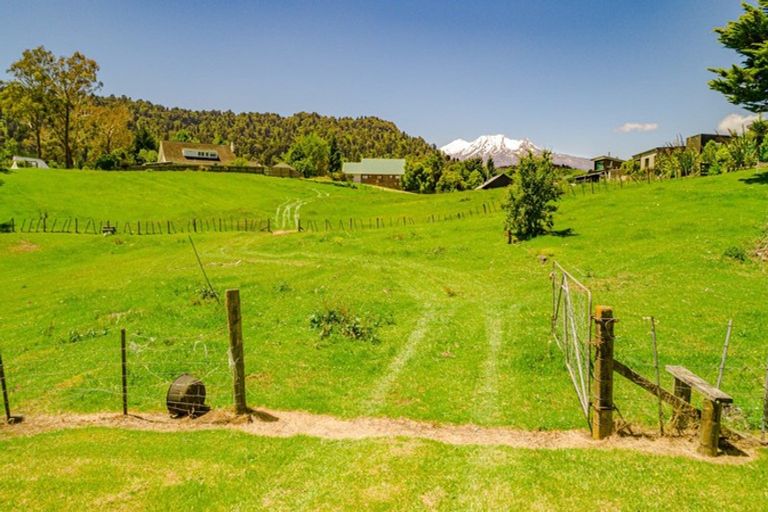 Photo of property in 15 Lee Street, Ohakune, 4625