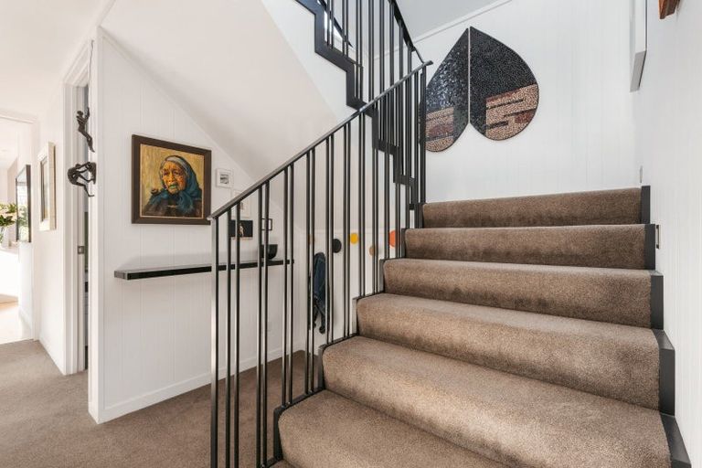 Photo of property in 21 Te Ngaio Road, Mount Maunganui, 3116