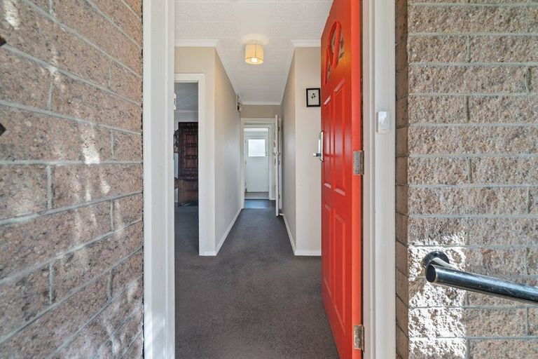 Photo of property in 121 Marshland Road, Shirley, Christchurch, 8061