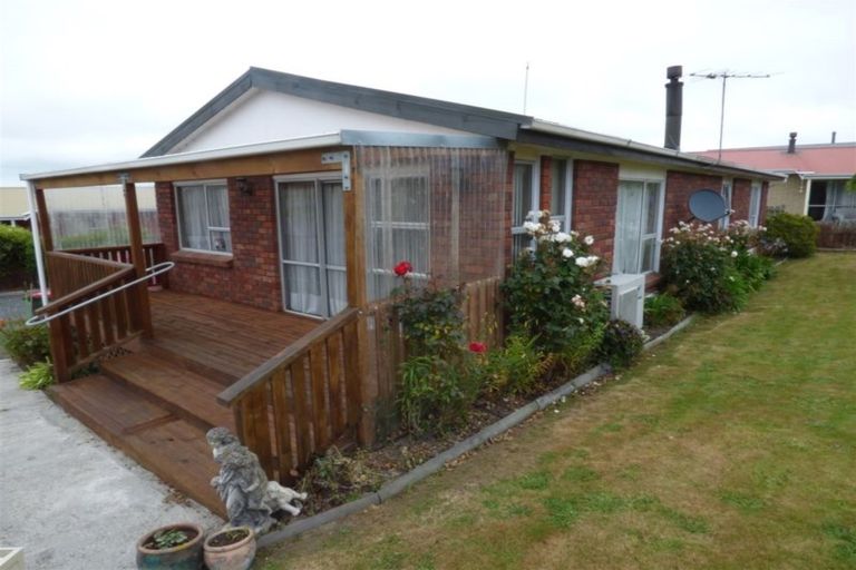 Photo of property in 32 Mcneil Street, Balclutha, 9230