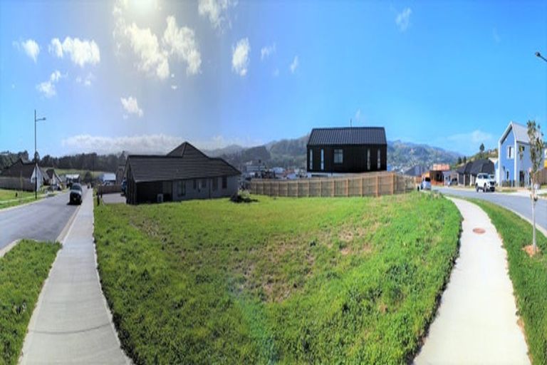 Photo of property in 53 Hokioi Drive, Kenepuru, Porirua, 5022