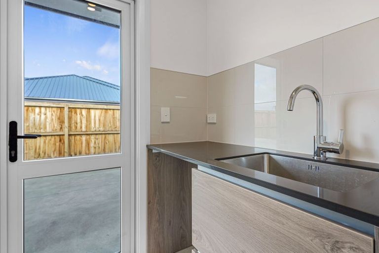 Photo of property in 48 Candlesticks Crescent, Lincoln, 7608