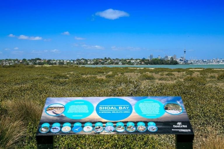 Photo of property in 2/48 Onepoto Road, Hauraki, Auckland, 0622