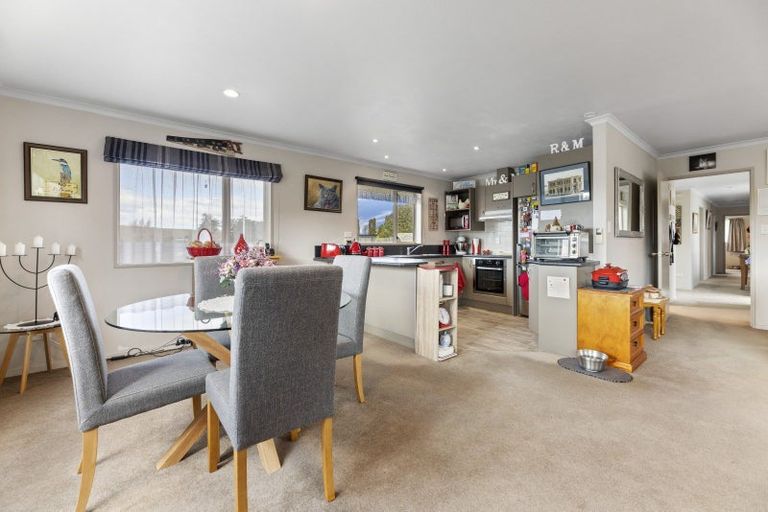 Photo of property in 4 Leven Street, South Hill, Oamaru, 9400