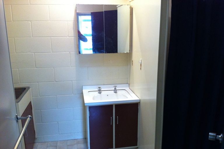 Photo of property in 1a Hereford Street, West End, Palmerston North, 4410