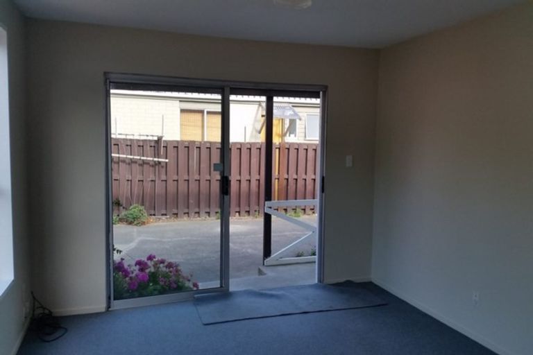 Photo of property in 3/12 Keoghs Lane, St Albans, Christchurch, 8014