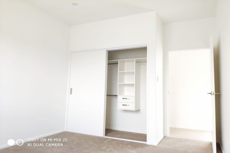 Photo of property in 2 Herekino Street, Westgate, Auckland, 0814