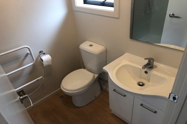 Photo of property in 2/27 Hogan Street, Hamilton East, Hamilton, 3216