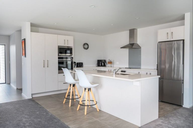 Photo of property in 16 Tawhai Crescent, Wharewaka, Taupo, 3330