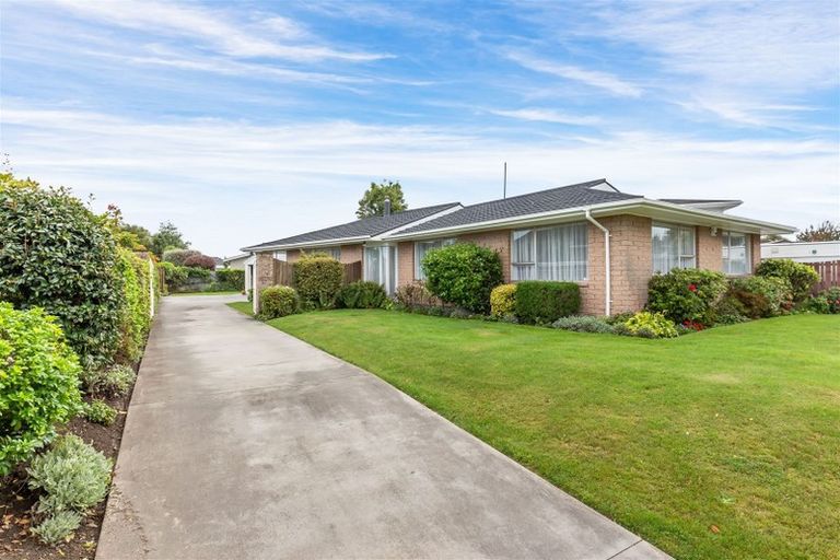 Photo of property in 22 Bucknell Street, Sockburn, Christchurch, 8042