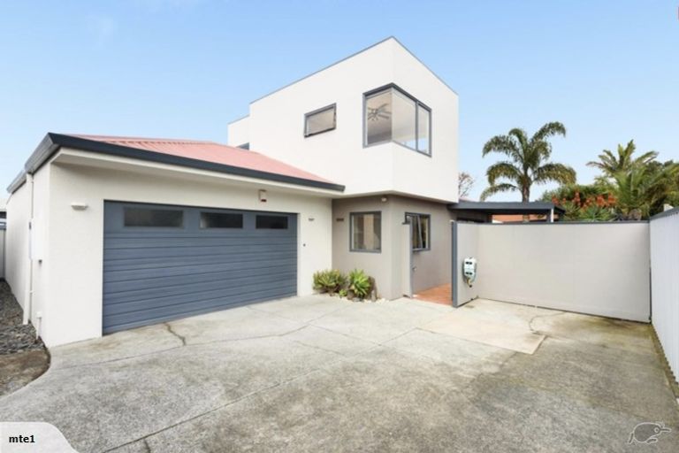 Photo of property in 4b Valley Road, Mount Maunganui, 3116