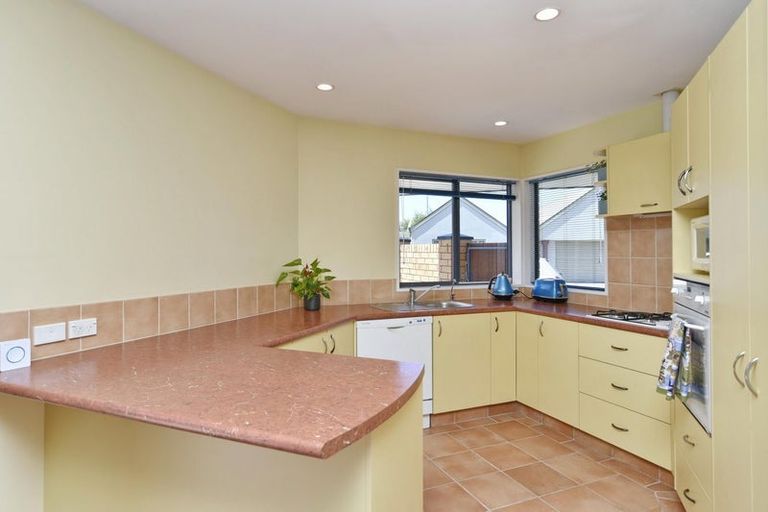 Photo of property in 14 Matawai Close, Rangiora, 7400