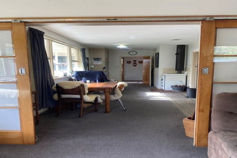 Photo of property in 15 Morris Road, Amberley, 7410