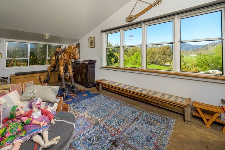 Photo of property in 28 Grey Street, Murchison, 7007