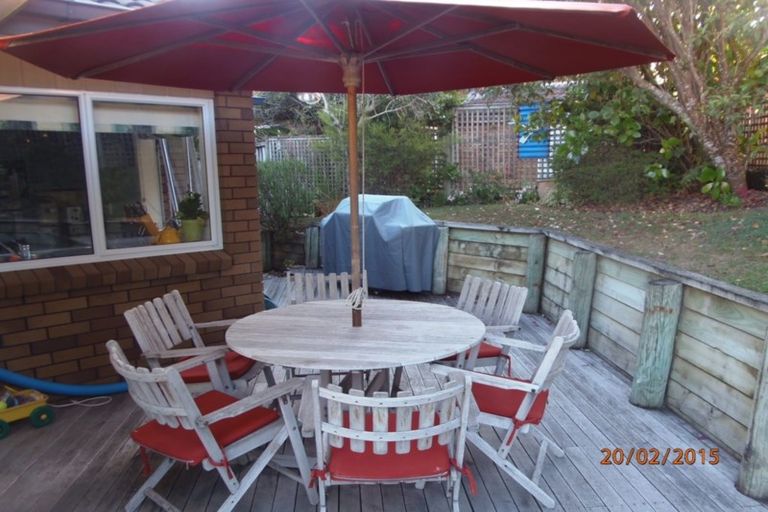 Photo of property in 2/2-22a Balmain Road, Chatswood, Auckland, 0626