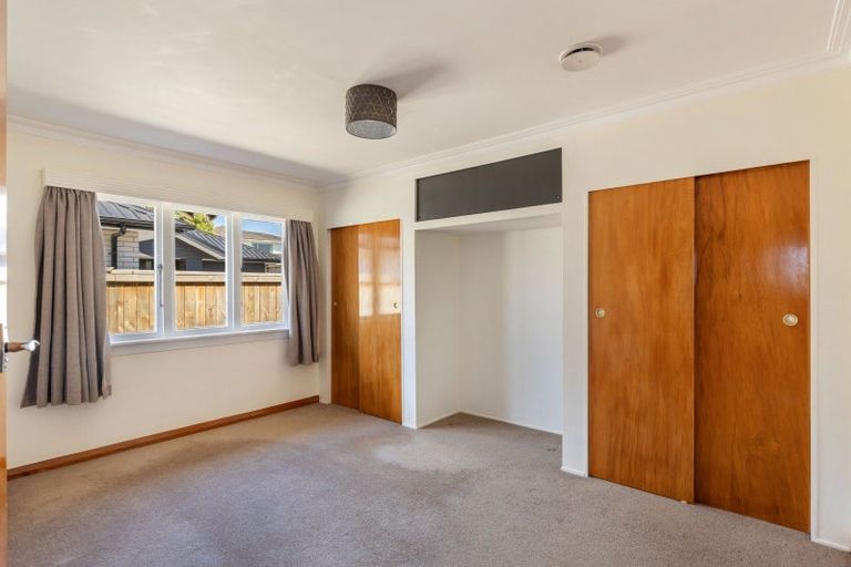 Photo of property in 110 Seaview Road, Westown, New Plymouth, 4310