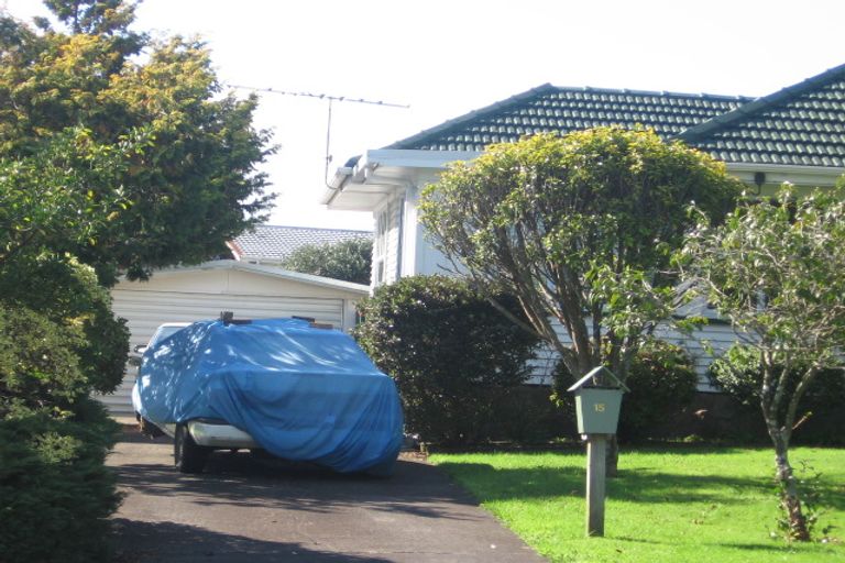 Photo of property in 2/15 Cambourne Road, Papatoetoe, Auckland, 2025
