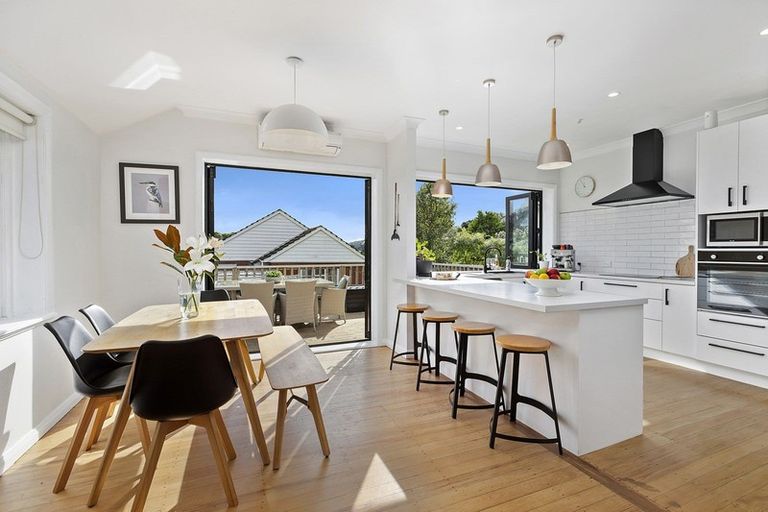 Photo of property in 69 Strathmore Avenue, Strathmore Park, Wellington, 6022