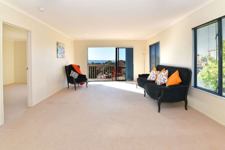 Photo of property in 18 Alverna View, Gulf Harbour, Whangaparaoa, 0930