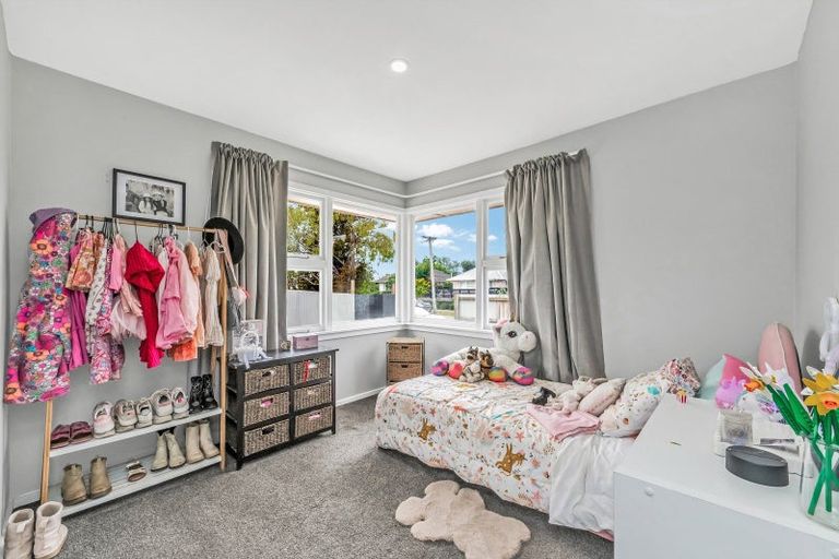 Photo of property in 5 Greenhaven Drive, Burwood, Christchurch, 8083