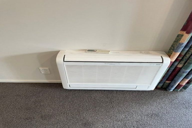 Photo of property in 2c Ferndown Lane, Bromley, Christchurch, 8062