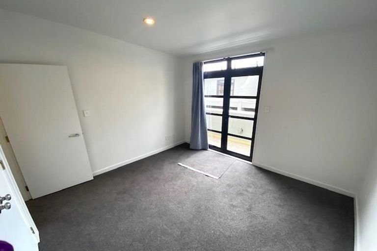 Photo of property in Mendosa Terraces Apartments, 13/9 Ebor Street, Te Aro, Wellington, 6011