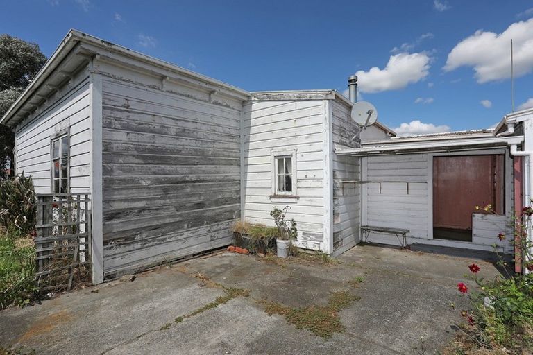 Photo of property in 16 French Street, Marton, 4710