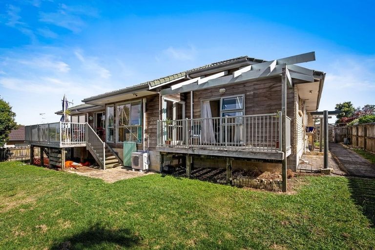 Photo of property in 11 Nakhle Place, Manurewa, Auckland, 2105