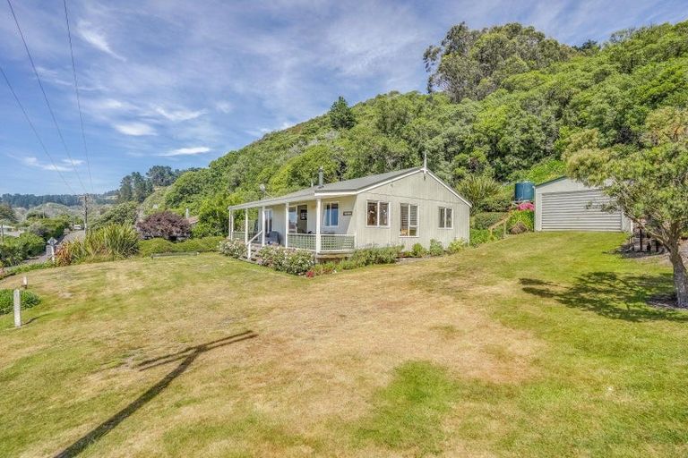 Photo of property in 3 Tainui Rise, Gore Bay, Cheviot, 7383