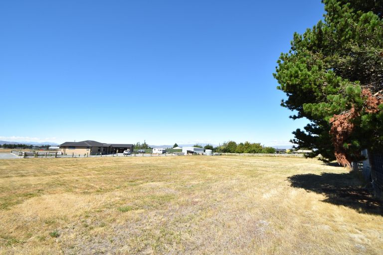 Photo of property in 37 Peak Drive, Twizel, 7901