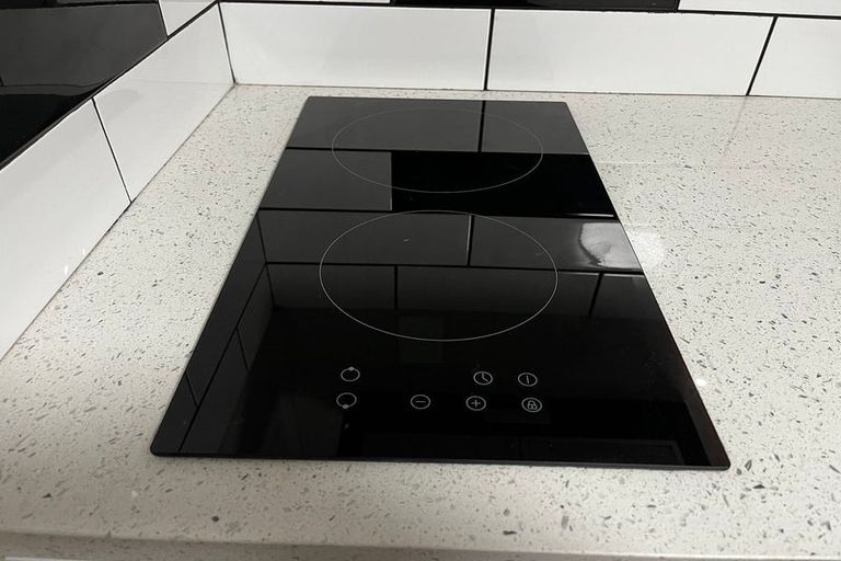 Photo of property in 280 Great North Road, Henderson, Auckland, 0612