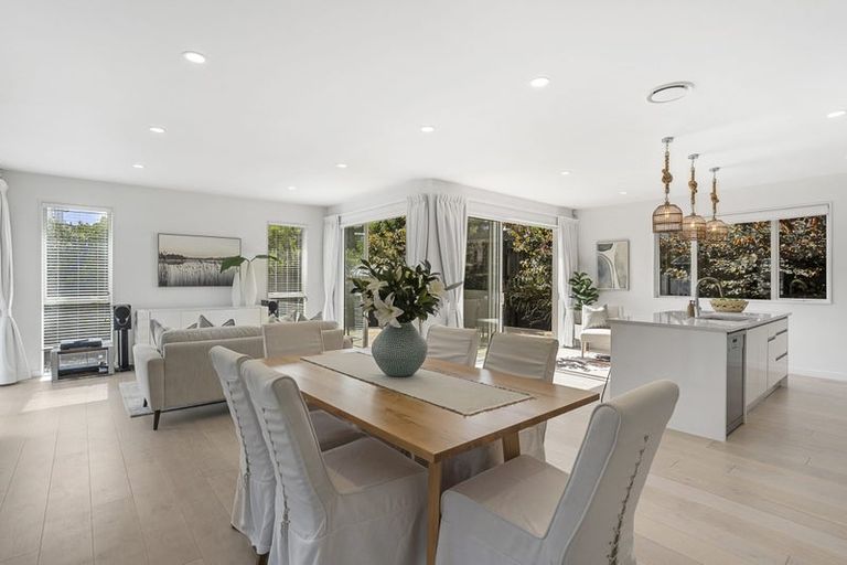 Photo of property in 12 Marae Road, Greenhithe, Auckland, 0632