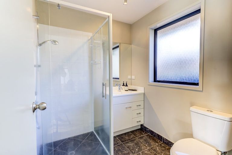 Photo of property in 12 Wiltshire Drive, Huntington, Hamilton, 3210