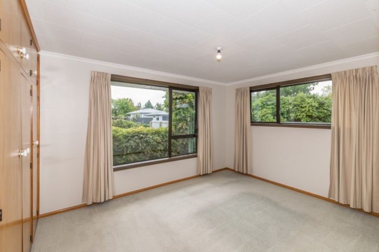 Photo of property in 31 Gladstone Road, Woodend, 7610