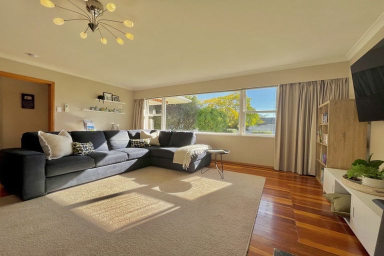 Photo of property in 21 Queen Street, Feilding, 4702